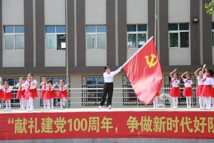 聚焦个性化学业发展,市人大代表建议建立中小学生学业指导系统