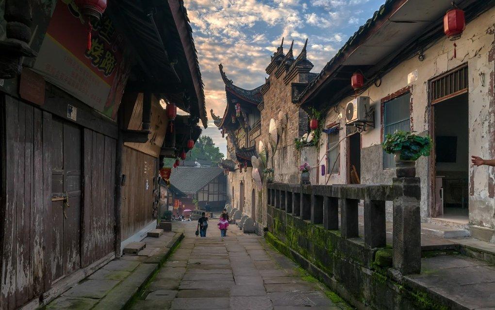 下载了“快速开票”后，也是和原来一样的开票步骤吗？需要怎么操作？游戏画面